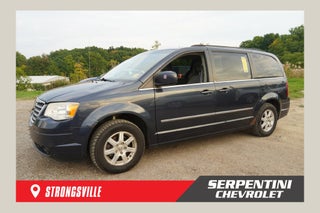 2009 Chrysler Town &amp; Country Touring ( TOW - OUT SPECIAL )