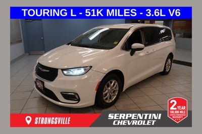 2023 Chrysler Pacifica Touring L