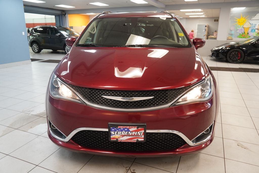 2017 Chrysler Pacifica Touring L