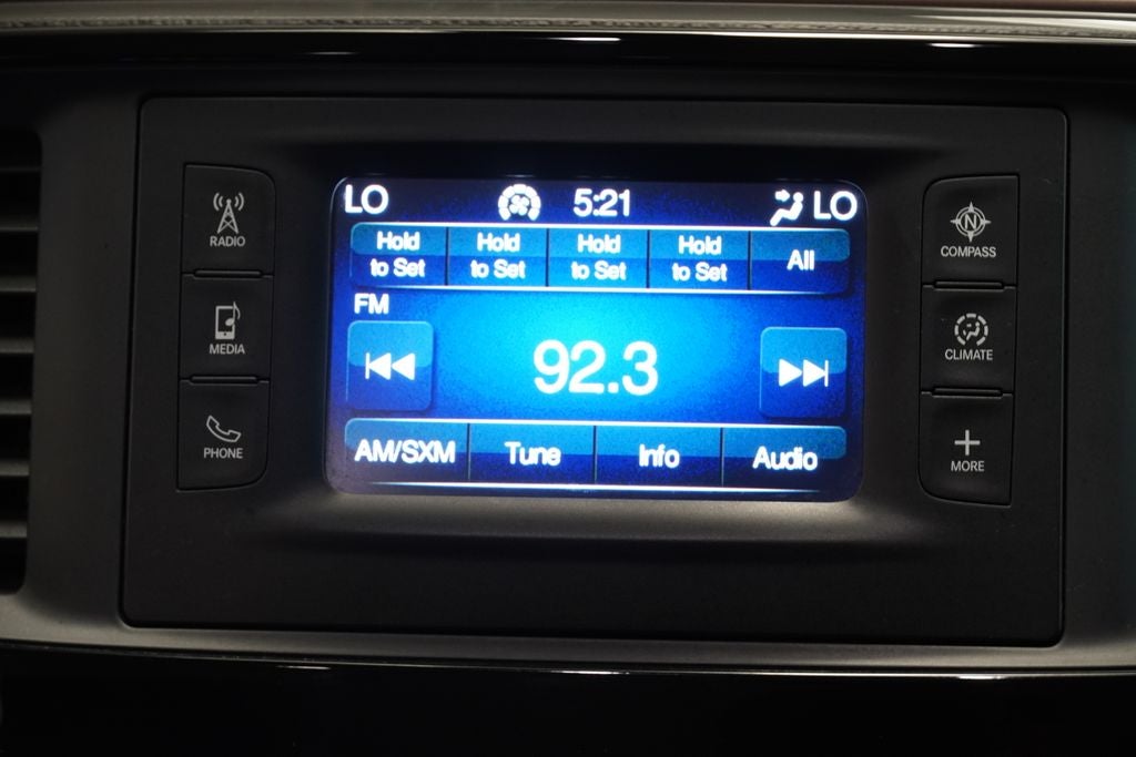2017 Chrysler Pacifica Touring L
