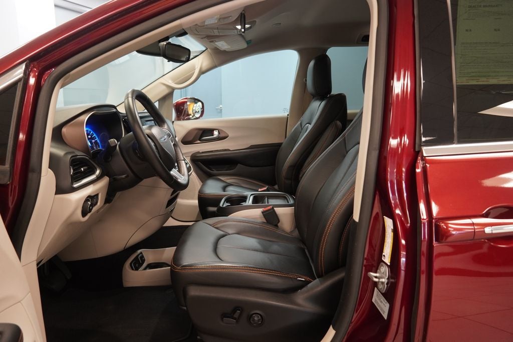 2017 Chrysler Pacifica Touring L