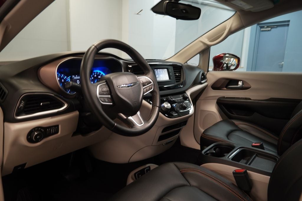 2017 Chrysler Pacifica Touring L