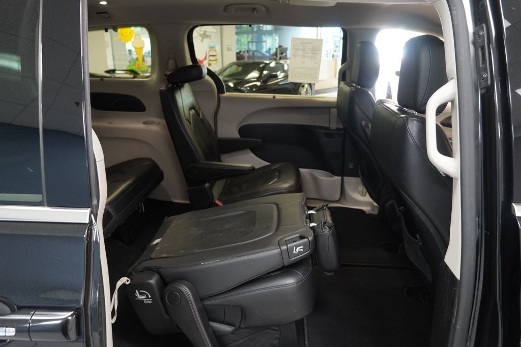 2019 Chrysler Pacifica Touring L