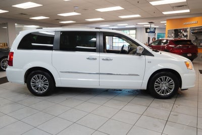 2014 Chrysler Town & Country Touring-L 30th Anniversary