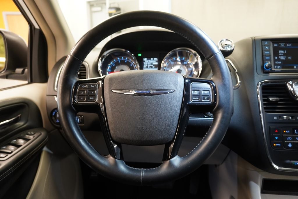 2014 Chrysler Town & Country Touring-L 30th Anniversary