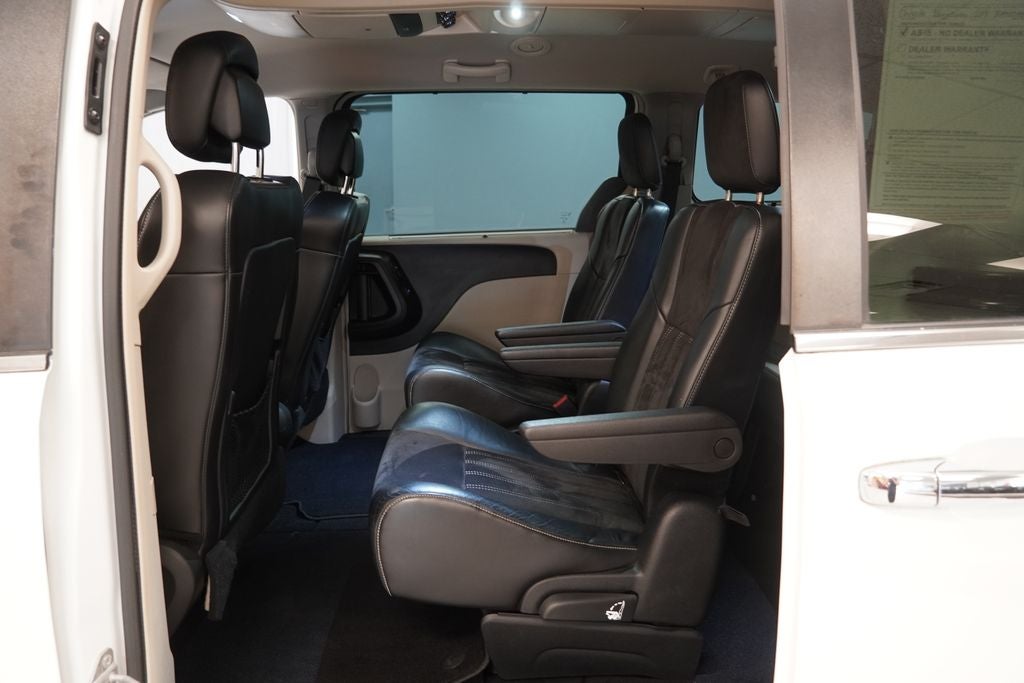 2014 Chrysler Town & Country Touring-L 30th Anniversary