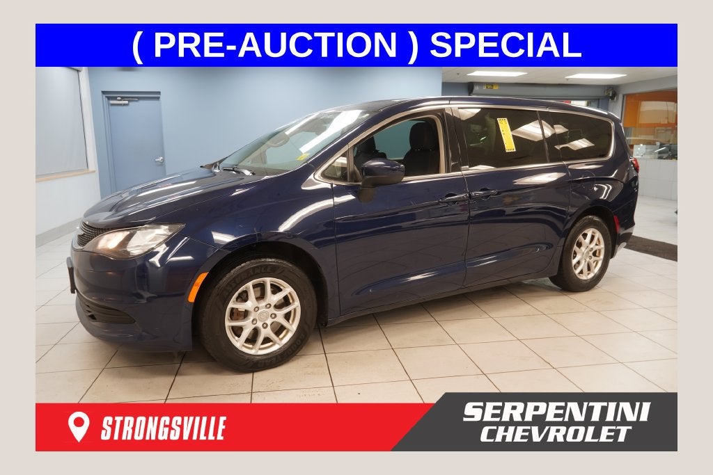 2017 Chrysler Pacifica Touring ( PRE-AUCTION SPECIAL )