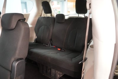 2017 Chrysler Pacifica Touring ( PRE-AUCTION SPECIAL )