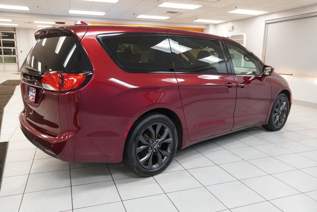 2019 Chrysler Pacifica Touring Plus