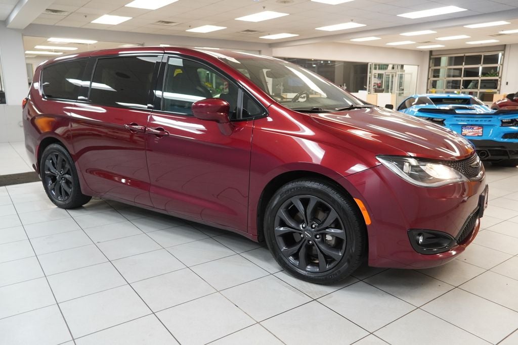 2019 Chrysler Pacifica Touring Plus