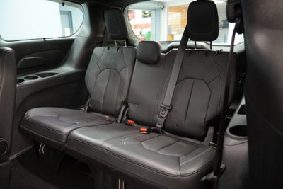 2020 Chrysler Pacifica Launch Edition (AWD)