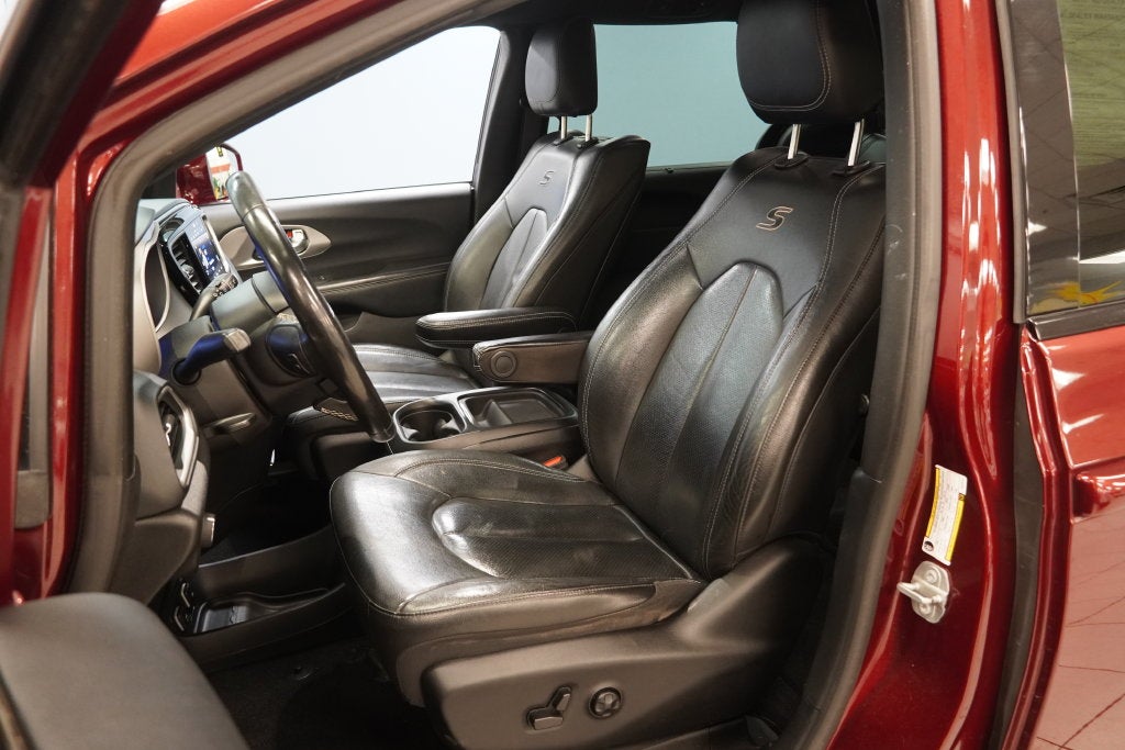 2020 Chrysler Pacifica Launch Edition (AWD)