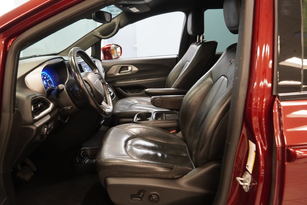 2020 Chrysler Pacifica Launch Edition (AWD)