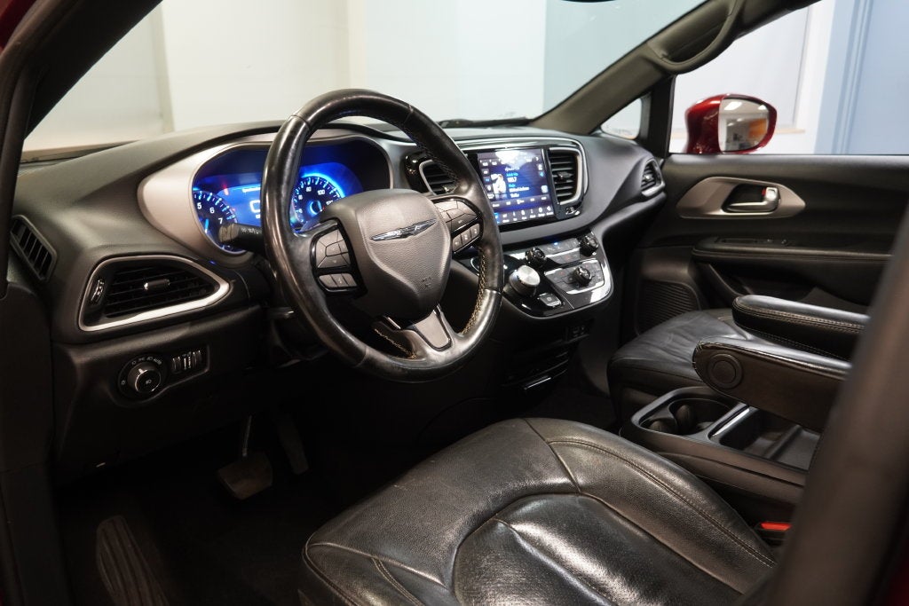 2020 Chrysler Pacifica Launch Edition (AWD)