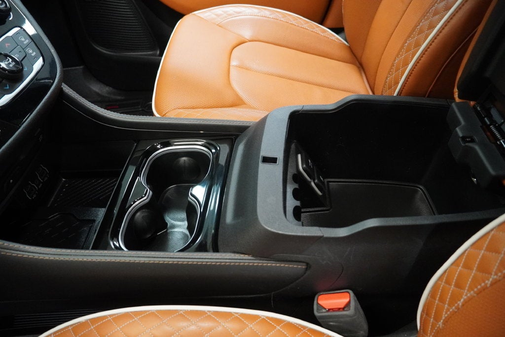 2025 Chrysler Pacifica Pinnacle AWD