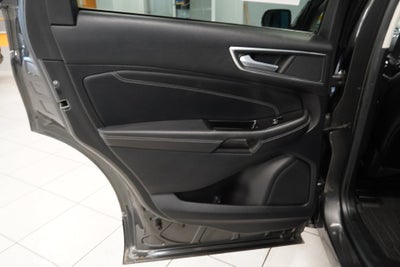 2018 Ford Edge Titanium ( AWD )