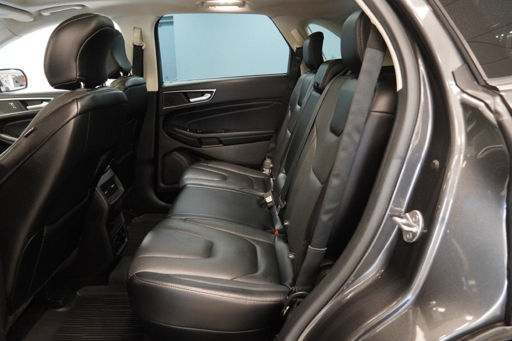 2018 Ford Edge Titanium ( AWD )