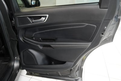 2018 Ford Edge Titanium ( AWD )