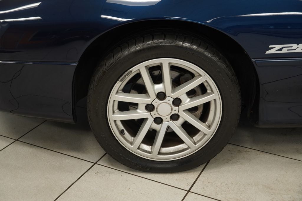 2002 Chevrolet Camaro Z28 ( CONVERTIBLE )