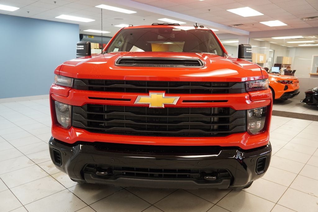 2026 Chevrolet Silverado 2500HD Custom