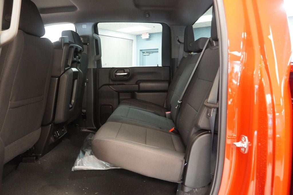 2026 Chevrolet Silverado 2500HD Custom
