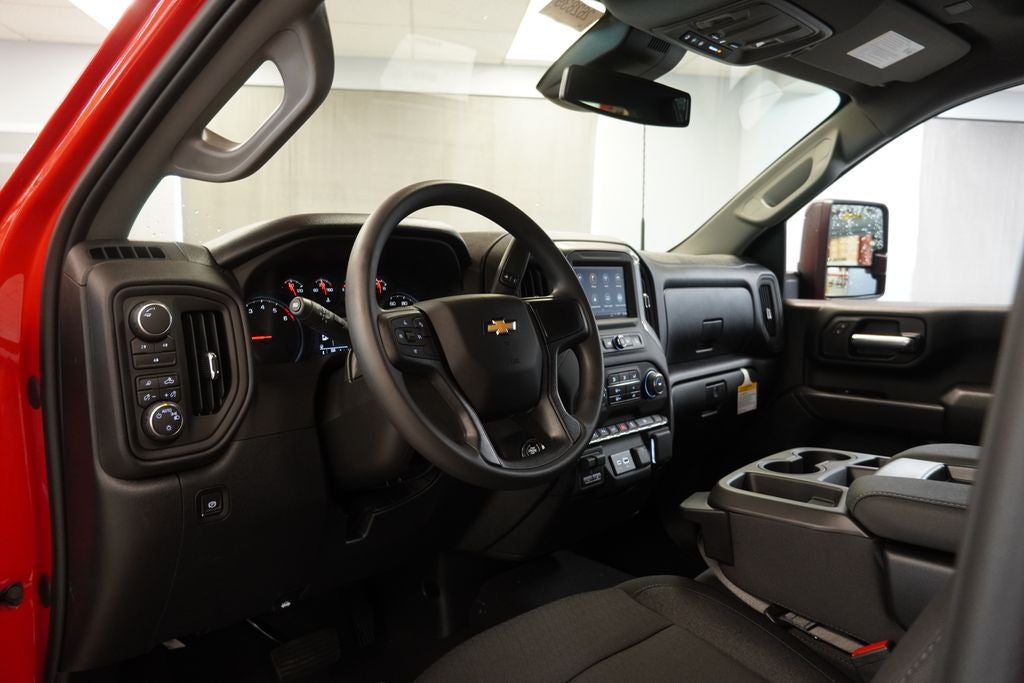 2026 Chevrolet Silverado 2500HD Custom