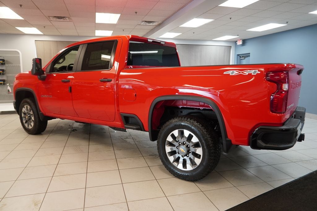 2026 Chevrolet Silverado 2500HD Custom