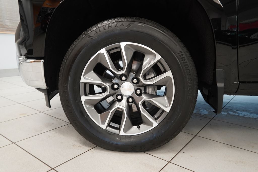 2024 Chevrolet Silverado 1500 LT LT1 CREW CAB 4X4