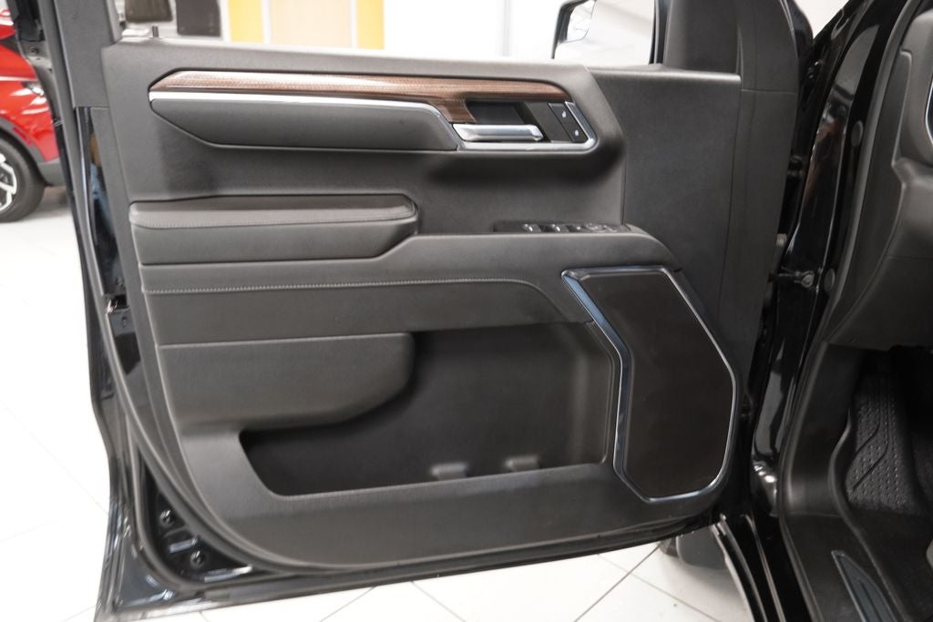 2024 Chevrolet Silverado 1500 LT LT1 CREW CAB 4X4