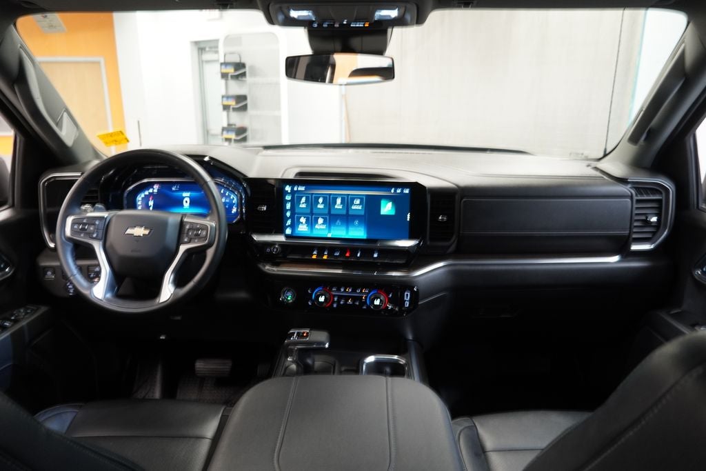 2024 Chevrolet Silverado 1500 LT LT1 CREW CAB 4X4