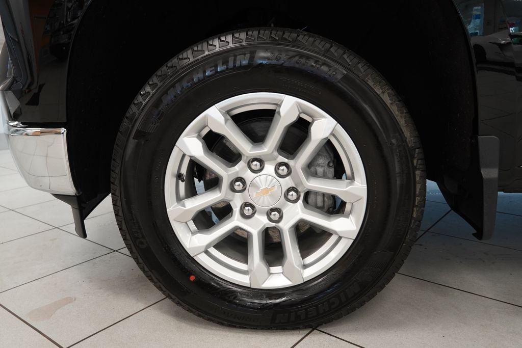 2026 Chevrolet Silverado 1500 LT LT1