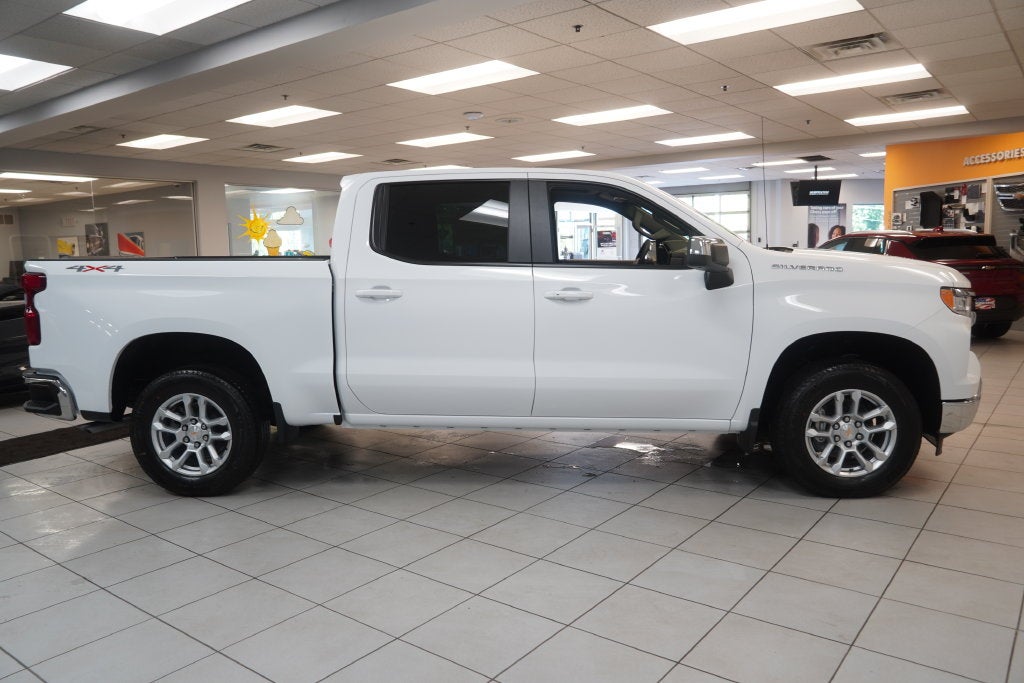2026 Chevrolet Silverado 1500 LT LT1