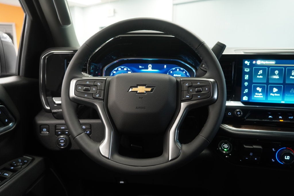 2026 Chevrolet Silverado 1500 LT LT1