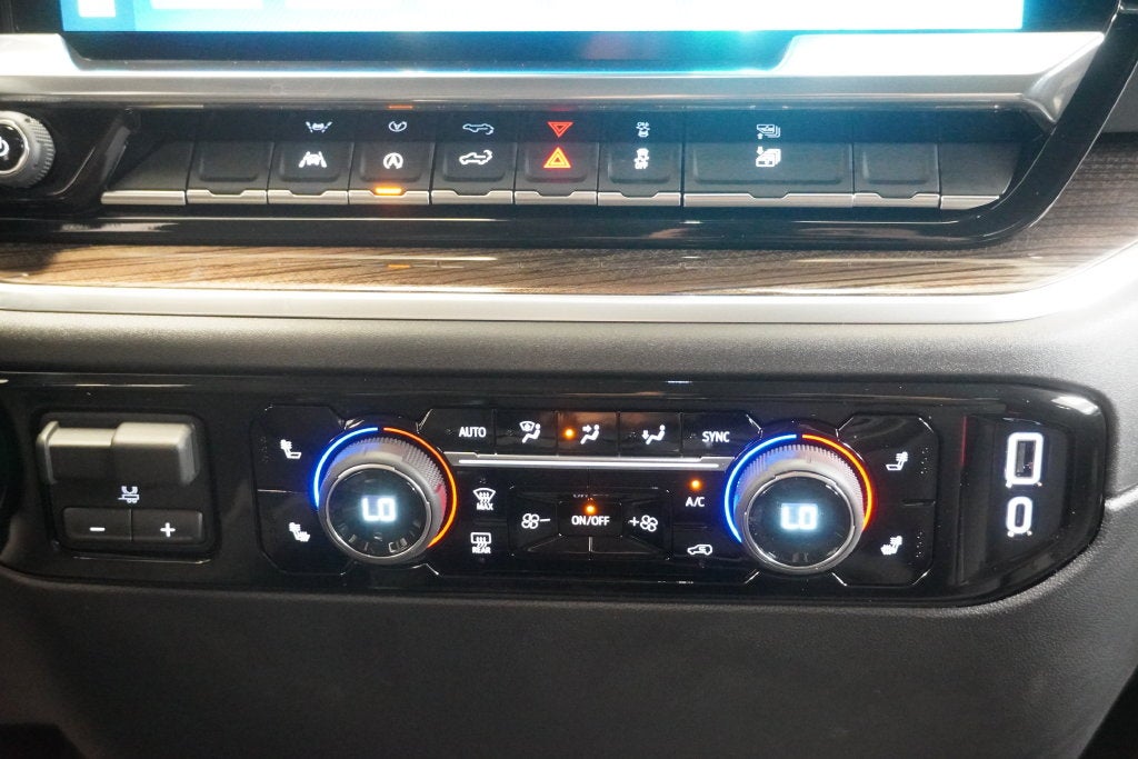2026 Chevrolet Silverado 1500 LT LT1