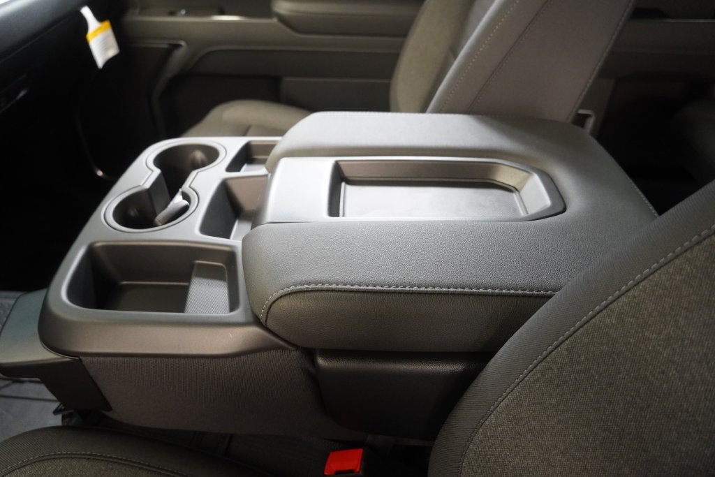2026 Chevrolet Silverado 1500 LT LT1