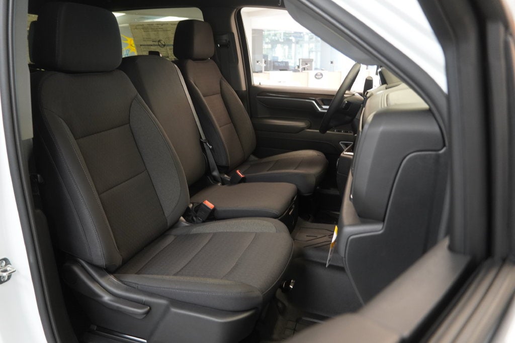 2026 Chevrolet Silverado 1500 LT LT1
