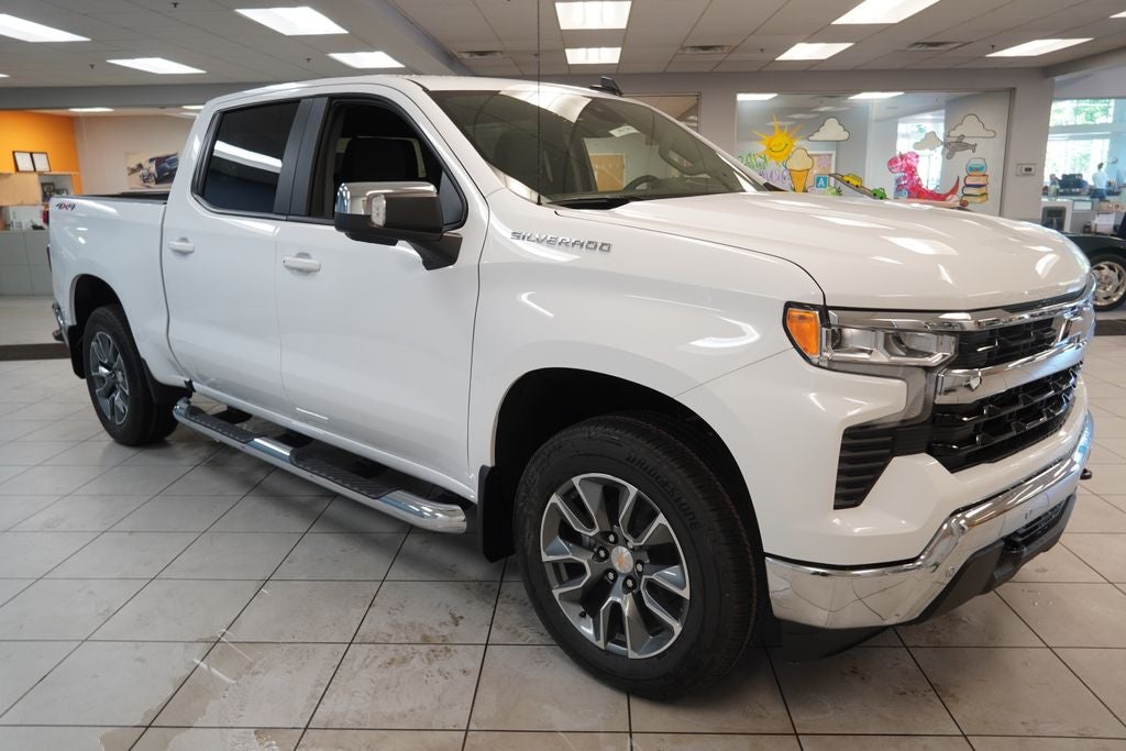 2026 Chevrolet Silverado 1500 LT LT1