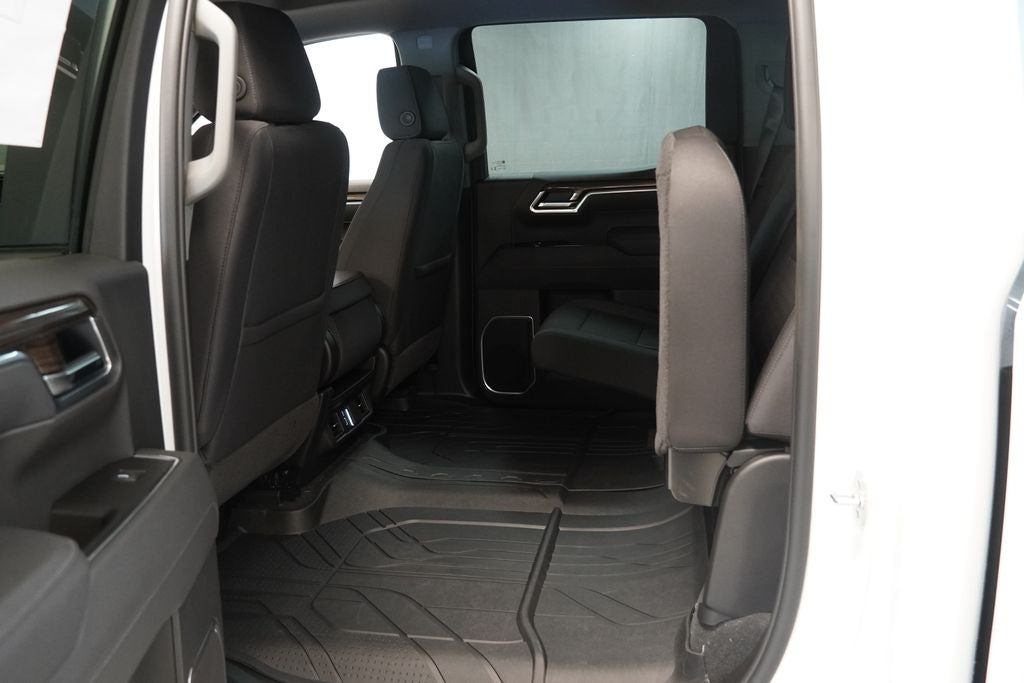 2026 Chevrolet Silverado 1500 LT LT1