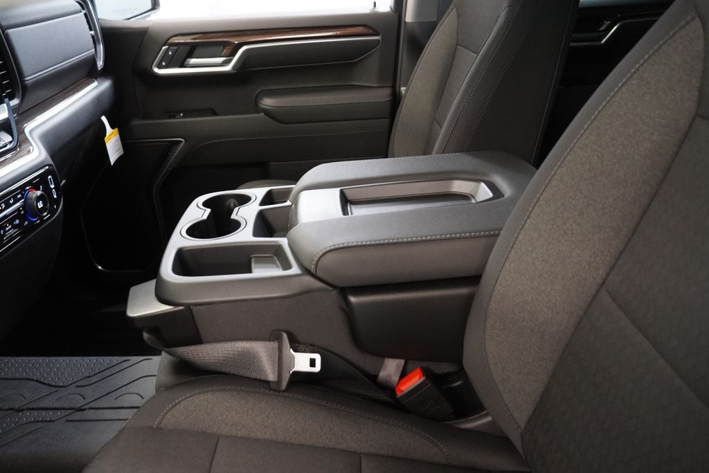 2026 Chevrolet Silverado 1500 LT LT1