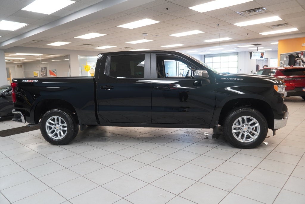 2026 Chevrolet Silverado 1500 LT LT1