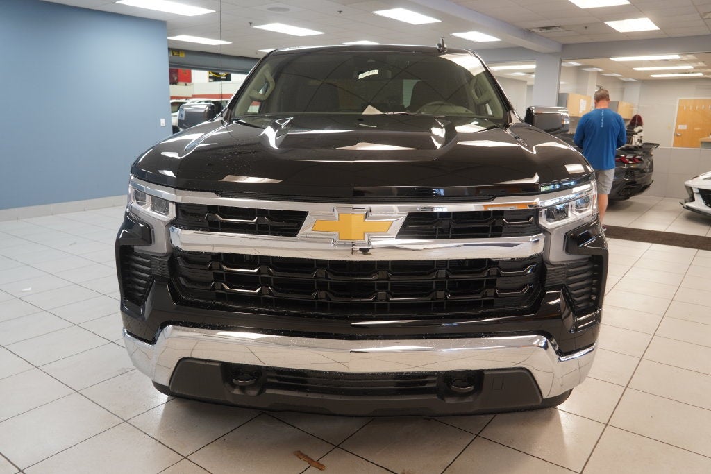 2026 Chevrolet Silverado 1500 LT LT1