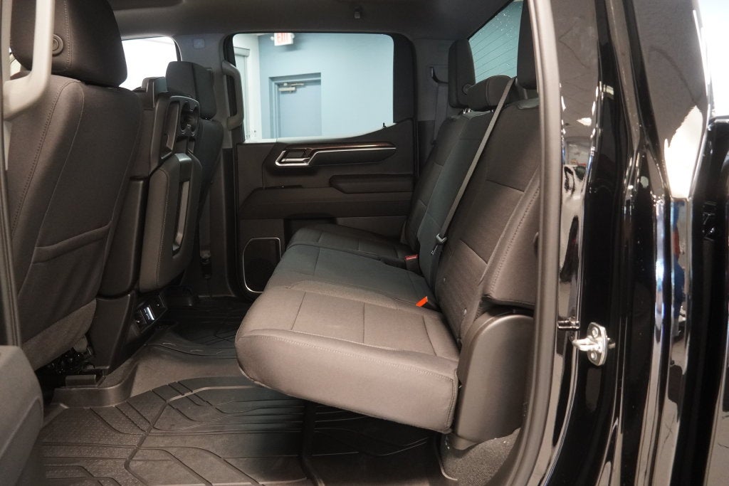 2026 Chevrolet Silverado 1500 LT LT1