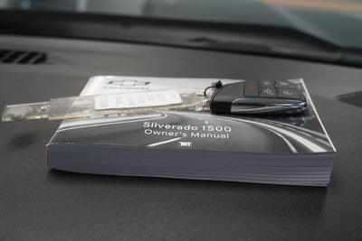 2026 Chevrolet Silverado 1500 LT LT1