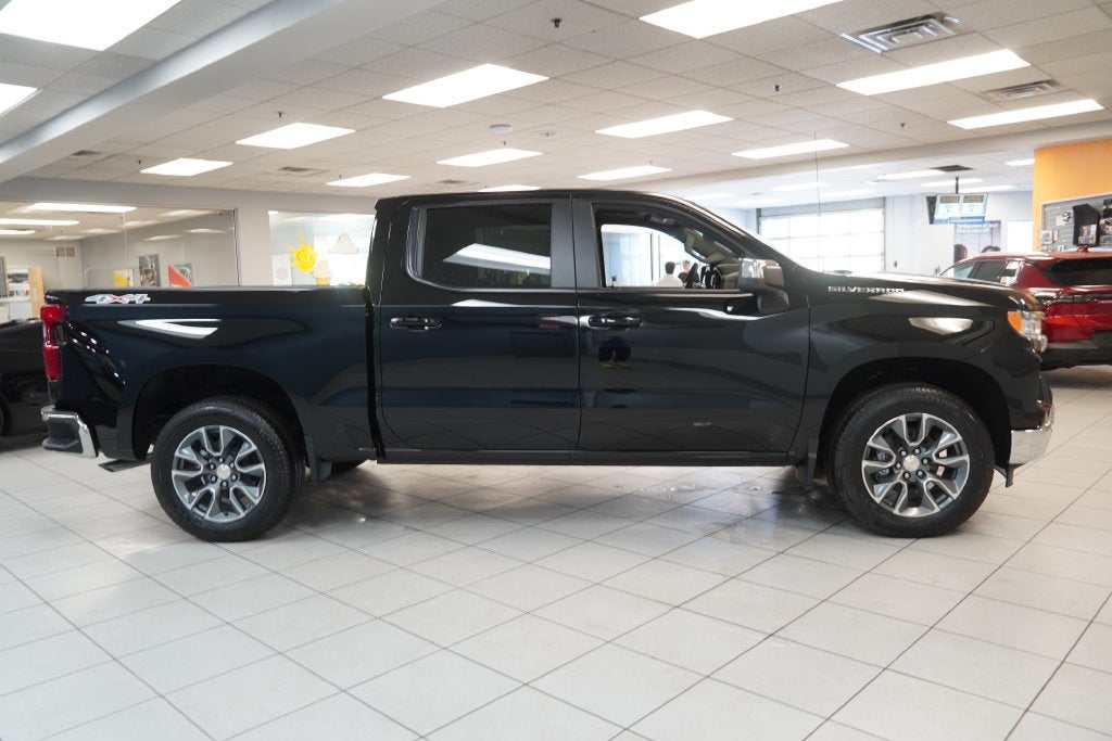 2026 Chevrolet Silverado 1500 LT LT1