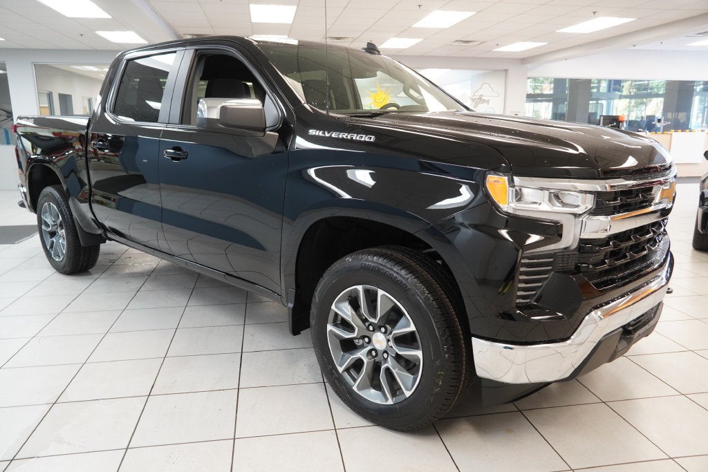 2026 Chevrolet Silverado 1500 LT LT1
