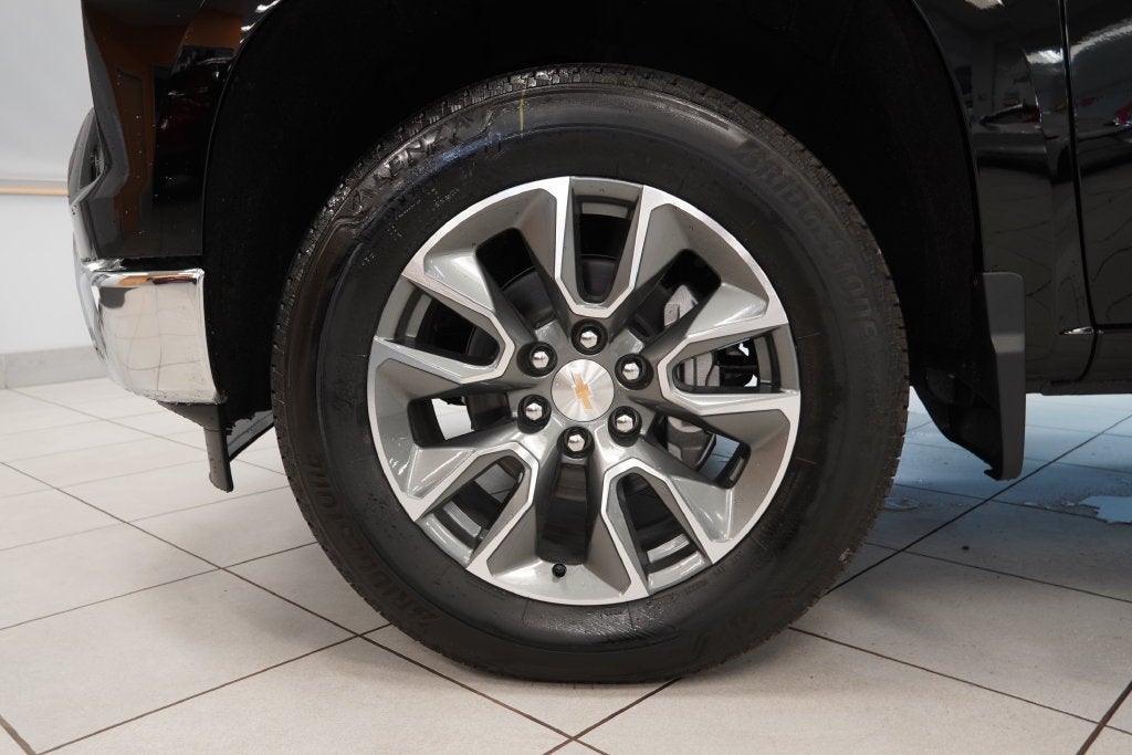 2026 Chevrolet Silverado 1500 LT LT1