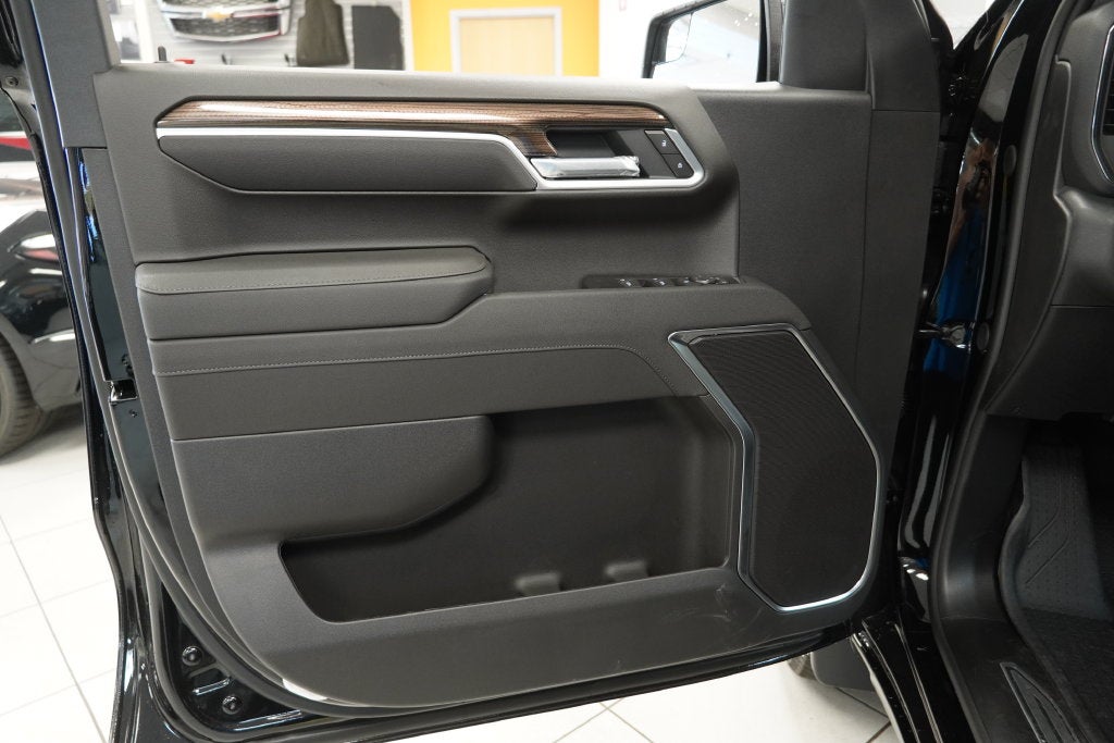 2026 Chevrolet Silverado 1500 LT LT1