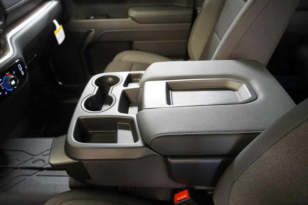 2026 Chevrolet Silverado 1500 LT LT1
