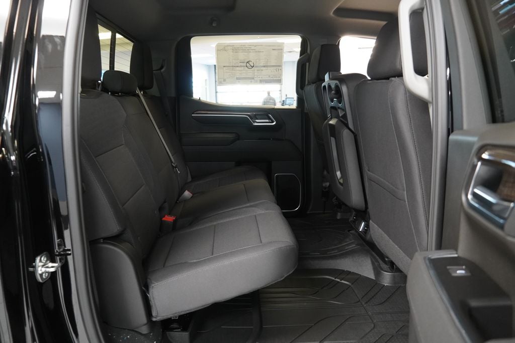 2026 Chevrolet Silverado 1500 LT LT1