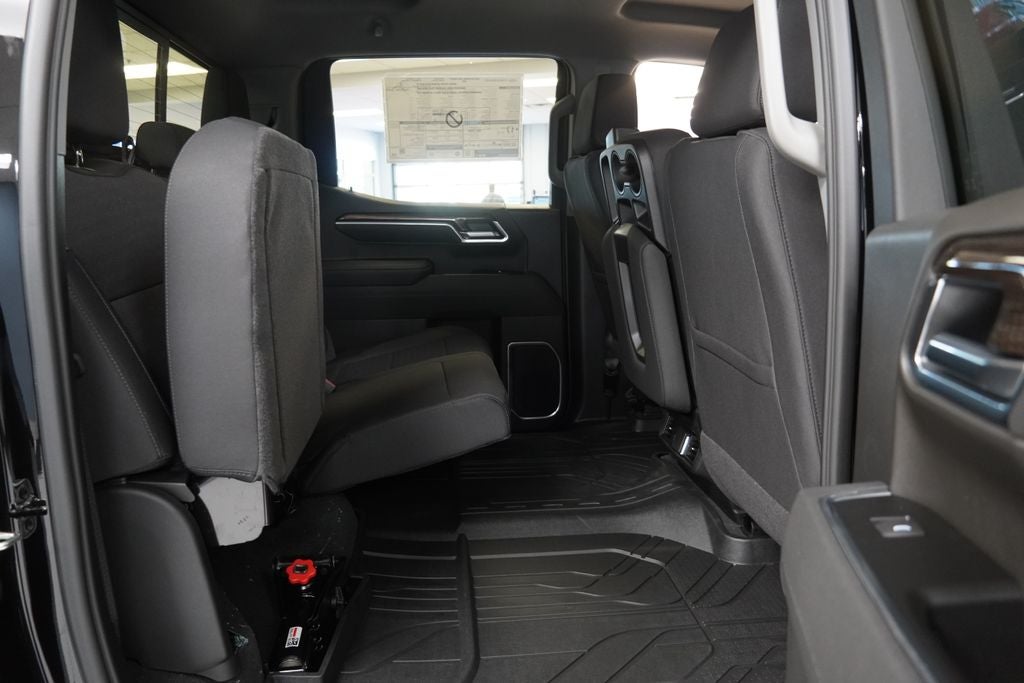 2026 Chevrolet Silverado 1500 LT LT1